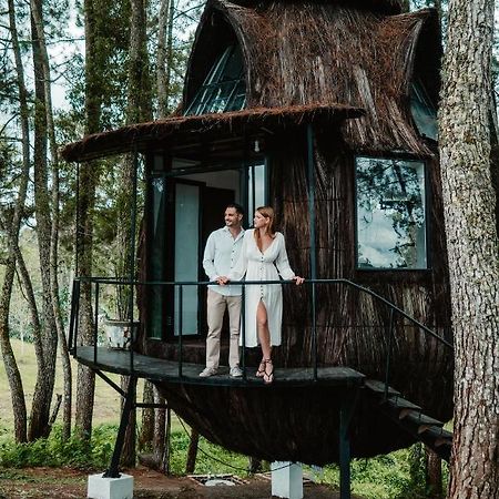Toba Caldera Resort Parapat Kültér fotó